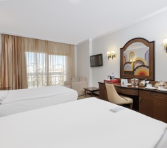 Двухместный номер Deluxe Standard с видом на город 2 отдельные кровати в Megasaray WestBeach Antalya