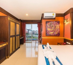 Двухместный номер Standard двуспальная кровать в 99 Residence Patong