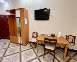 3-местный 1-комнатный стандартный номер  в Корона