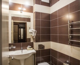 Двухместный с раздельными кроватями - смежный в Bishotel