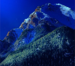 Двухместный стандарт с общей террасой и видом на горы | 2 этаж в Hayat Haus