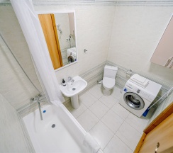 Улучшенная квартира ул. 8 Марта 190 с отдельной спальней в Rooms-Eкб