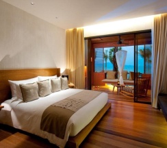 Двухместный номер с видом на море двуспальная кровать в Hansar Samui Resort & Spa