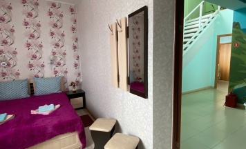 Номер стандарт с 1 двухспальной кроватью в Тихая Гавань