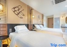 Трёхместный номер Deluxe в Phra Nakhon Poshtel