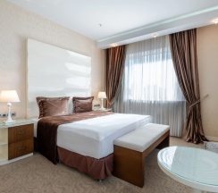 Двухместный номер Business двуспальная кровать в Buta