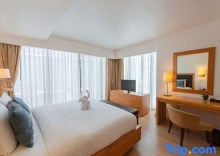 Трёхместный номер Deluxe с 2 комнатами в Oakwood Residence Sukhumvit 24 Bangkok