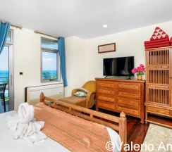 Апартаменты Standard с балконом и с красивым видом из окна в Апартаменты OMNIA  Phuket - Waterfront Karon