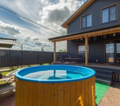 Коттедж на 4 взрослых + 2 доп. места (раскладной диван) в Павловские купели