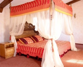 Люкс 204 в Камелот