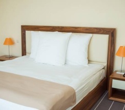 Люкс двухкомнатный в Ost west club