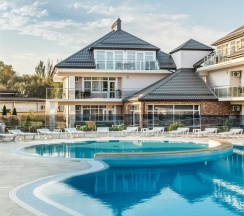 ЛЮКС с видом на БАССЕЙН 2-комнатный в Villaggio