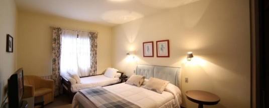 Трёхместный номер Standard с красивым видом из окна в Europa Hotel
