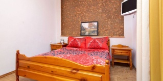 Минск: Апартаменты Апартаменты Обойная 4/1