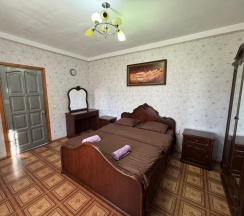 Двухкомнатные апартаменты в Эверест