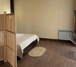 4х местный номер Супериор с оформлением в Alpen House