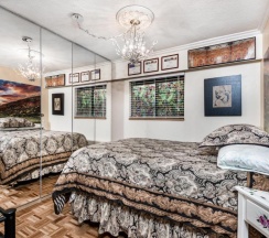 Апартаменты с видом на сад в Diana's Luxury Bed and Breakfast
