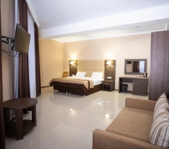 Номер Улучшенный Стандарт №25 с балконом в Орлиное гнездо