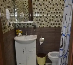 Люкс двухкомнатный в Империя