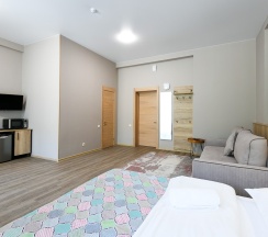 «У скалы» Дабл Плюс в Лесная сказка