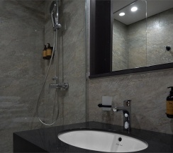 Стандарт в мотеле в Среди Гор