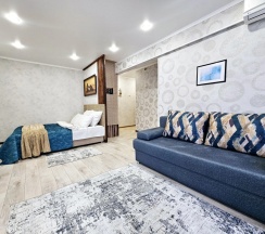 Апартаменты c 1 комнатой с балконом в Квартира Khadi Home рядом Александро-Мариинская больница