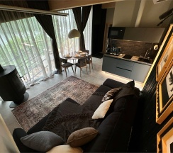 Шале 1 с расширенной террасой + Безлимитное посещение ЕлятыПарка в ЕлятыЛодж