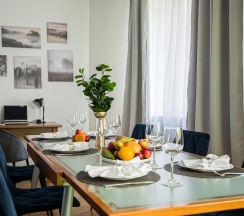 3-комнатные апартаменты стандарт в GMApartments (ДжиЭмАпартментс) на улице Малая Бронная 19А