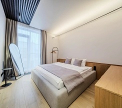 Ohtaparkinn Shine в Ohtainn