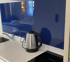 Трёхместный номер Standard с балконом и с видом на море в Апарт-отель MyGeorgia LLC Orbi City