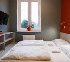 Двухместный номер с 1 кроватью и общей ванной комнатой в Hostel Bed Idea