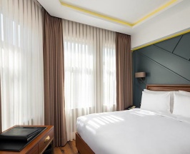 Двухместный номер Corner Superior двуспальная кровать в Azzap Hotel Galata