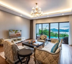 Апартаменты с доступом в парк VinWonders с 3 комнатами рядом с пляжем в Vinpearl Resort & Spa Nha Trang Bay
