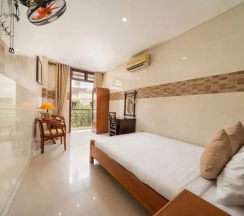 Двухместный номер Standard двуспальная кровать в Tribee Kinh Hostel & Bar