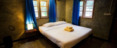 Двухместный коттедж двуспальная кровать в Afterglow hostel