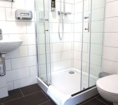 Трёхместные апартаменты в Apartment Hotel Wittenau
