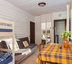 Апартаменты в доме 1, на четверых в Pine Land