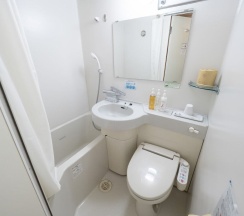 Двухместный семейный номер Standard 2 отдельные кровати в Natural Hot Springs Spa Hotel Hananoi Osaka