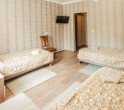 Номер стандарт с 3 односпальными кроватями в Подснежник