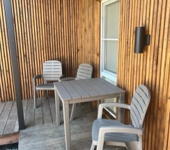 Пятиместное шале рядом с пляжем в Отель BlackSeaHotel Ldzaa