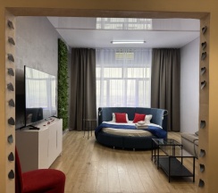 KISSKISS Апартаменты на 23 этаже 4 подъезд (г. Тюмень, ул. Малыгина д.90) в Rehome