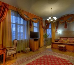 люкс в Кадгарон