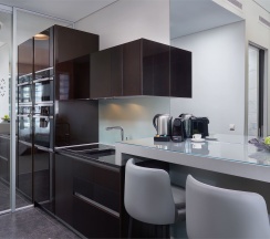Connected Studio Apartments в Diamond Apartments
