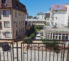 Двухместный номер Comfort с балконом двуспальная кровать в Светлана