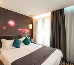 Номер в Hotel Lumières Montmartre Paris