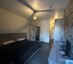 Улучшенный Стандарт с двориком в Max SPA