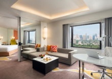 Одноместный люкс c 1 комнатой в Crowne Plaza Bangkok Lumpini Park, an IHG Hotel