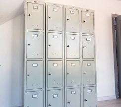 Кровать в общем номере (женский номер) в Чердак