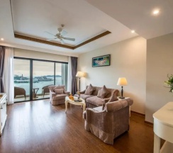 Двухместный люкс Executive с видом на океан (двуспальная кровать) в Vinpearl Resort & Spa Nha Trang Bay