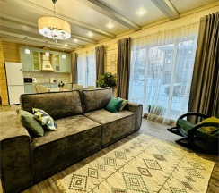 (1В) Коттедж 12 мест в Черногория на Родниковой